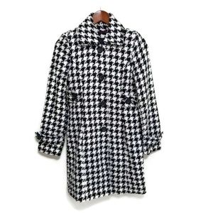 🎁3/$15 Love Culture coat